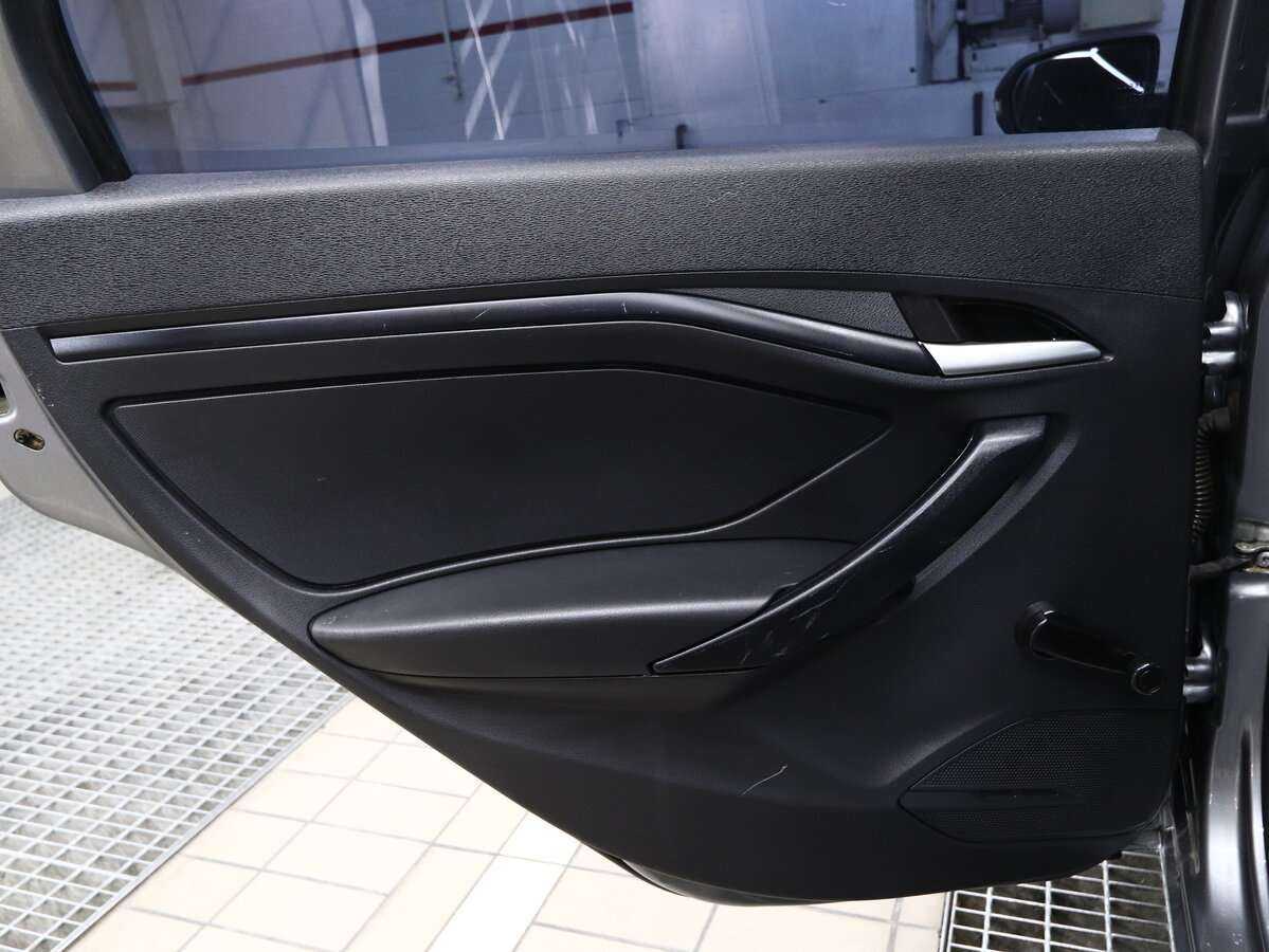 Lada (ВАЗ) Vesta с пробегом — 2018 год. Фото: #12