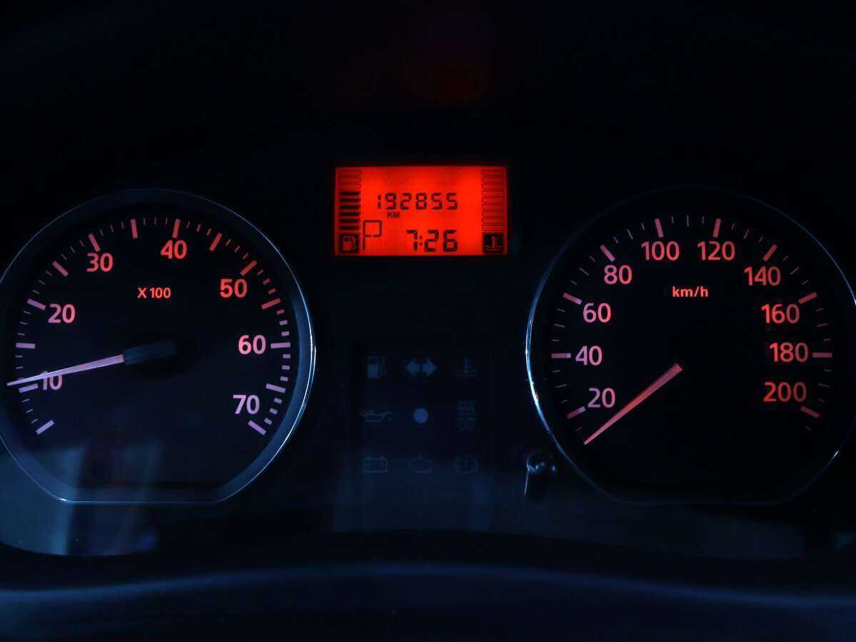 Nissan Almera с пробегом — 2014 год. Фото: #16