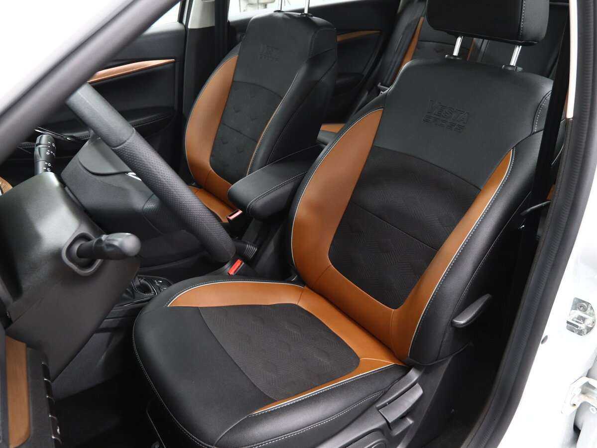 Lada (ВАЗ) Vesta с пробегом — 2023 год. Фото: #11