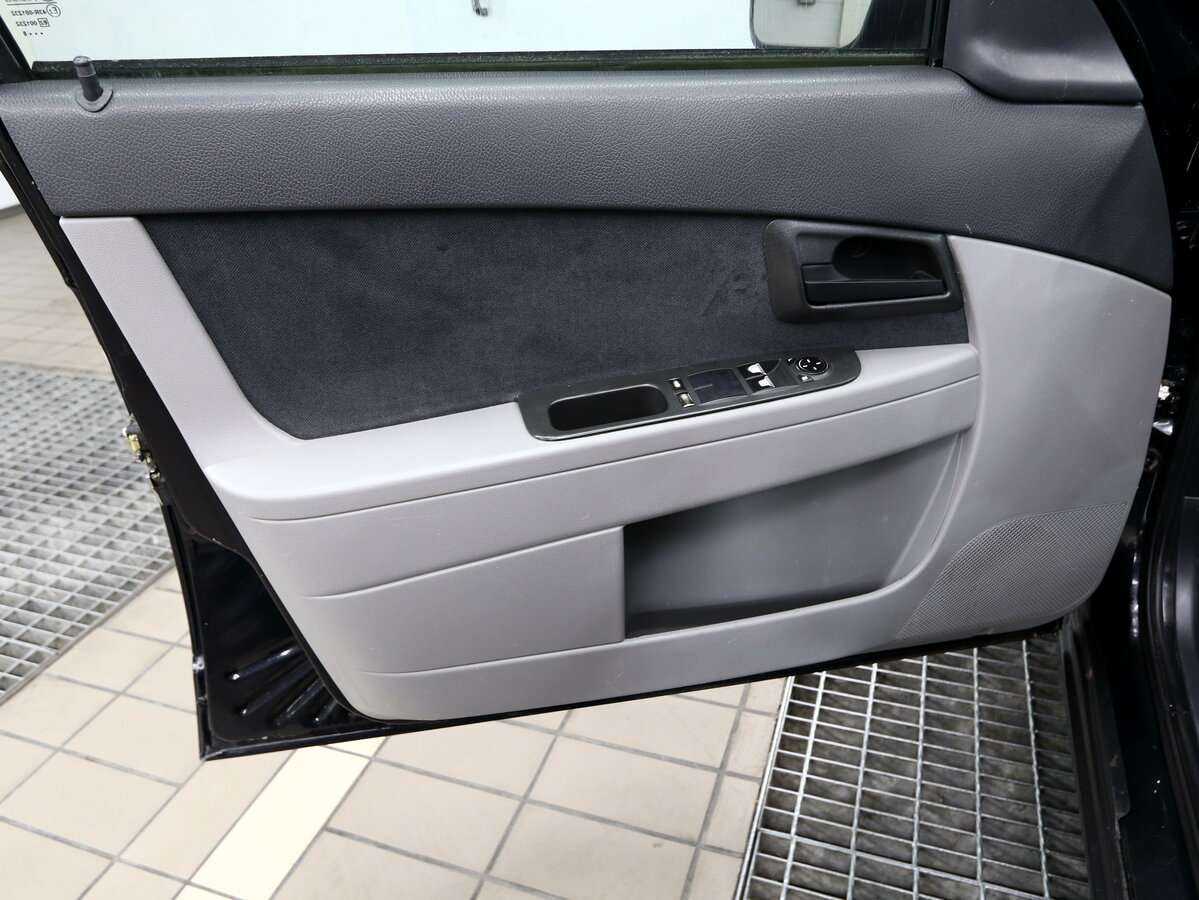 Lada (ВАЗ) Priora с пробегом — 2008 год. Фото: #7