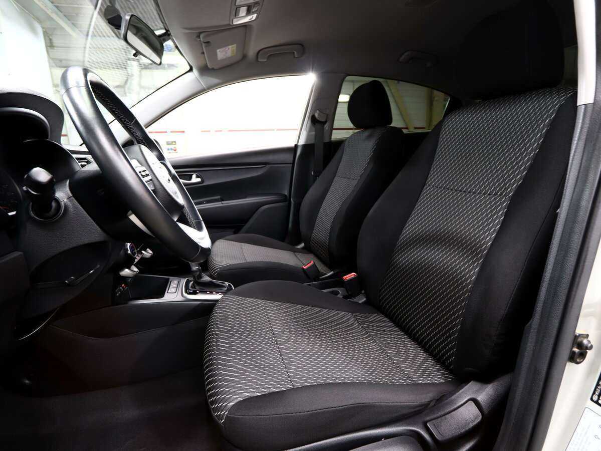 Kia Rio с пробегом — 2019 год. Фото: #8