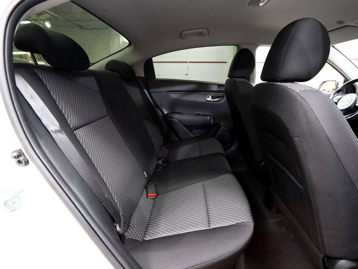 Kia Rio с пробегом — 2019 год. Фото: #19