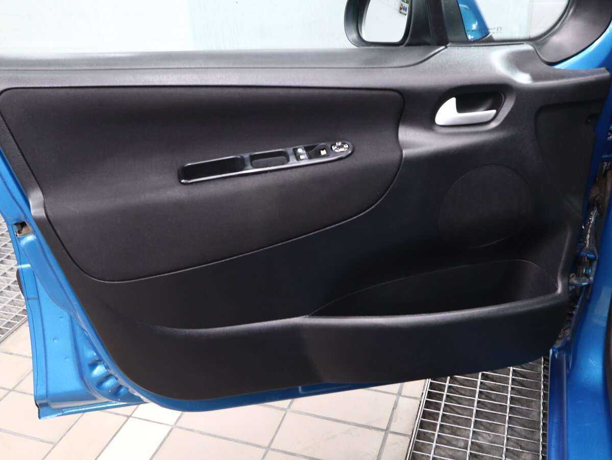 Peugeot 207 с пробегом — 2007 год. Фото: #10