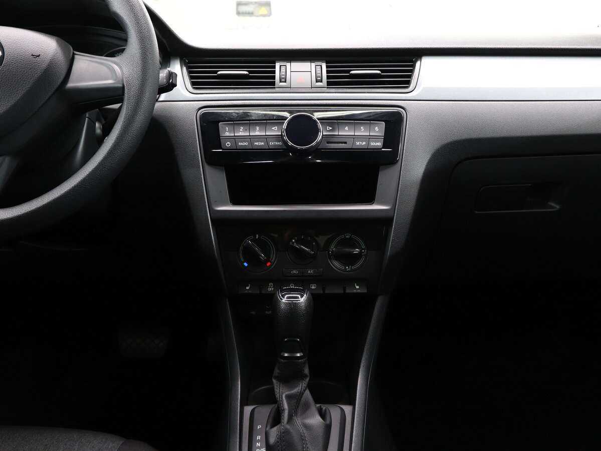 Skoda Rapid с пробегом — 2018 год. Фото: #7