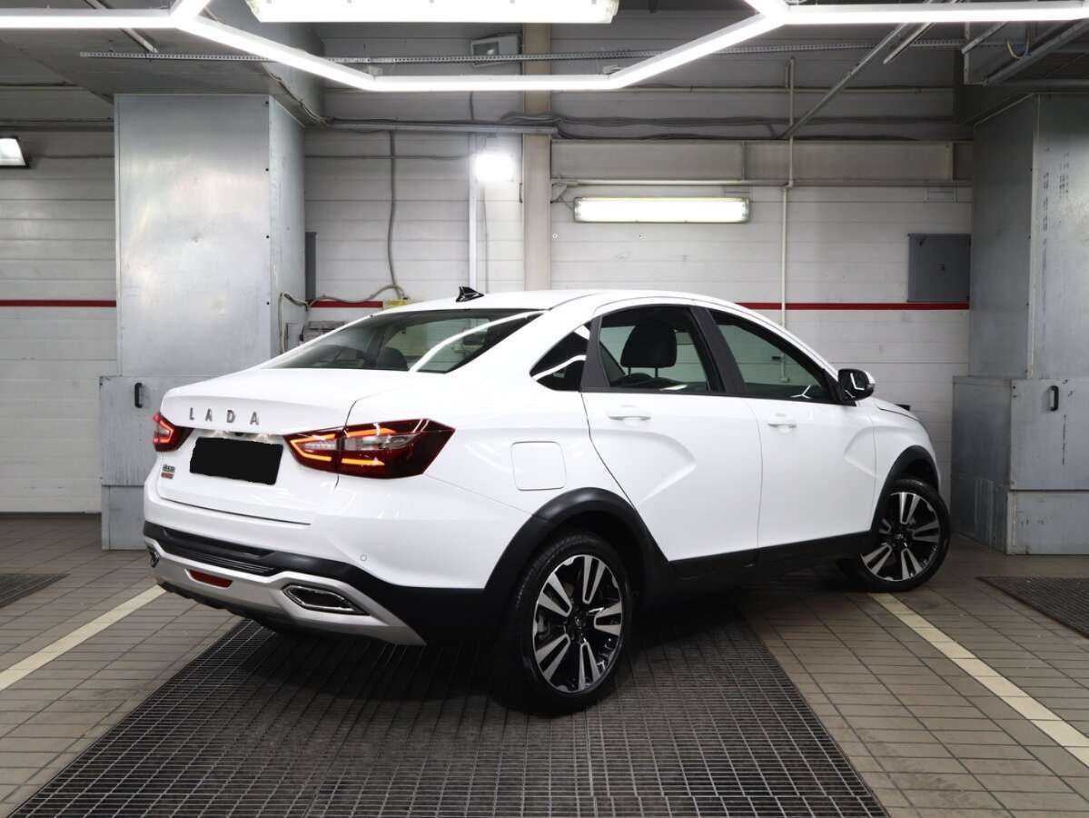 Lada (ВАЗ) Vesta с пробегом — 2024 год. Фото: #1