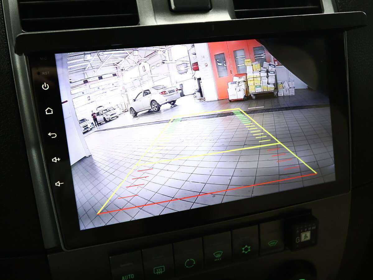 УАЗ Patriot с пробегом — 2014 год. Фото: #17