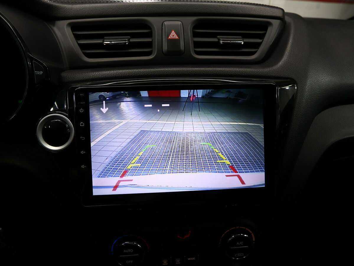 Kia Rio с пробегом — 2012 год. Фото: #17