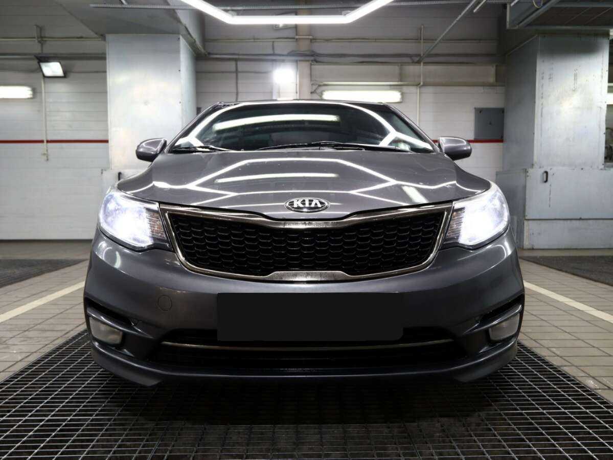 Kia Rio с пробегом — 2016 год. Фото: #1