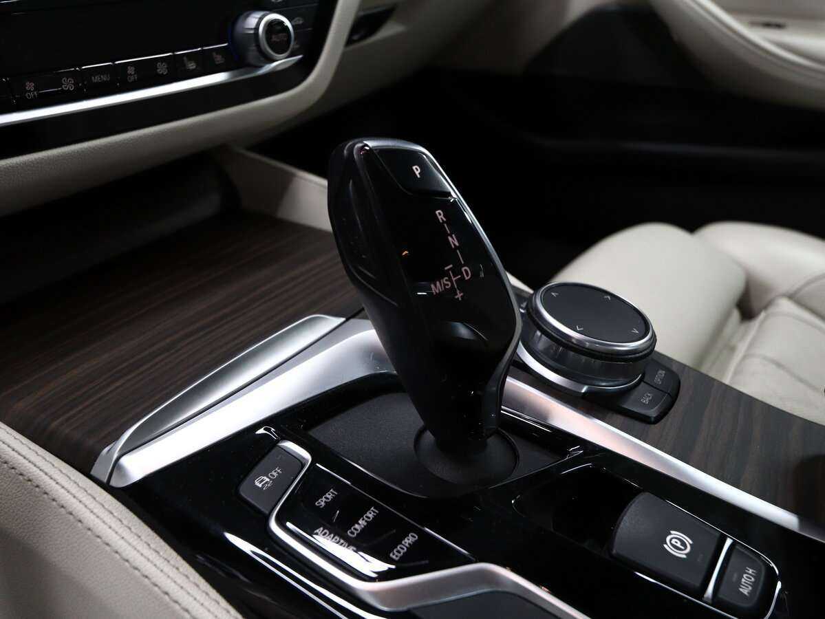 BMW 5 серии с пробегом — 2018 год. Фото: #18