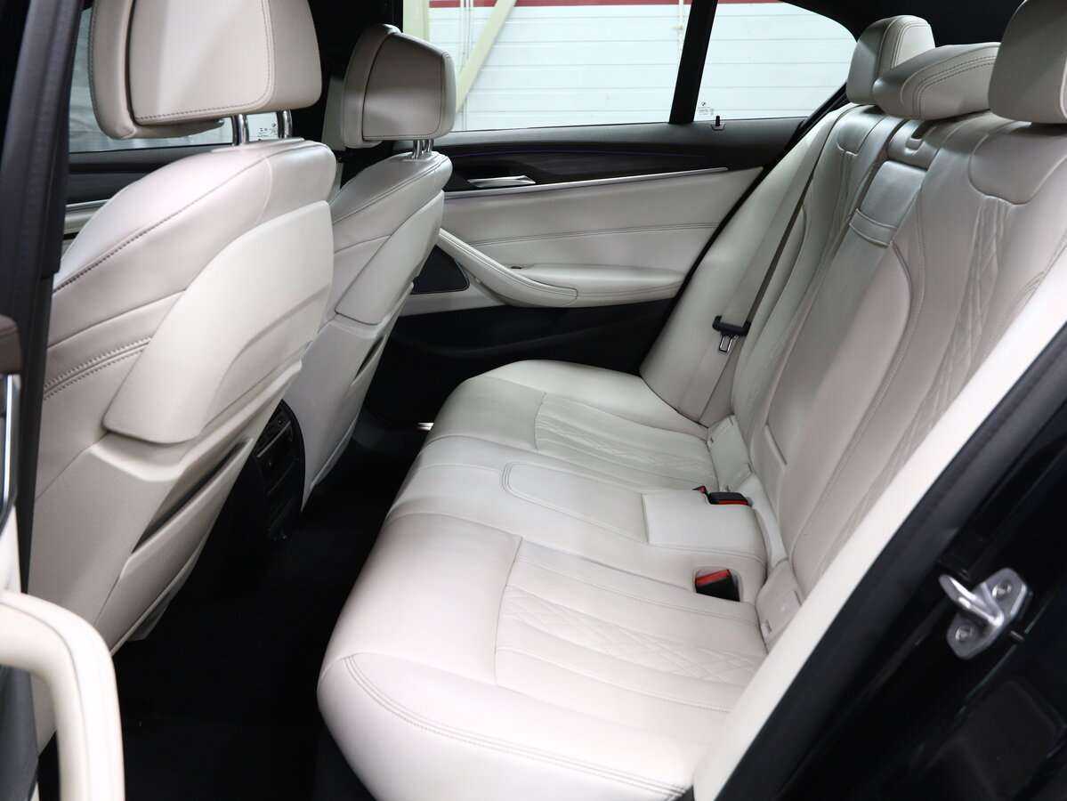 BMW 5 серии с пробегом — 2018 год. Фото: #20