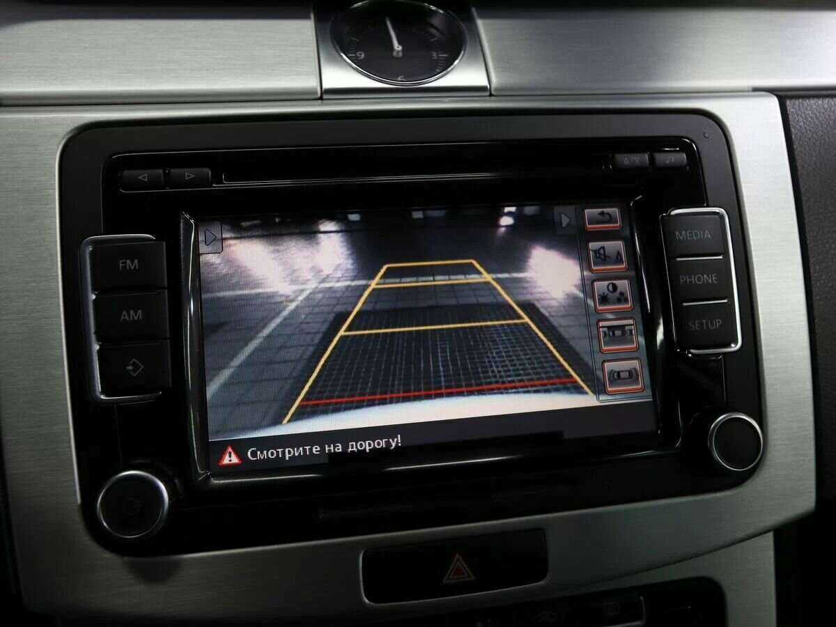 Volkswagen Passat с пробегом — 2011 год. Фото: #16