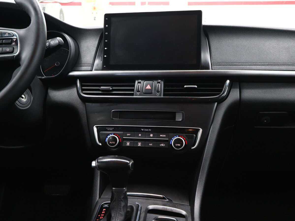 Kia Optima с пробегом — 2016 год. Фото: #16