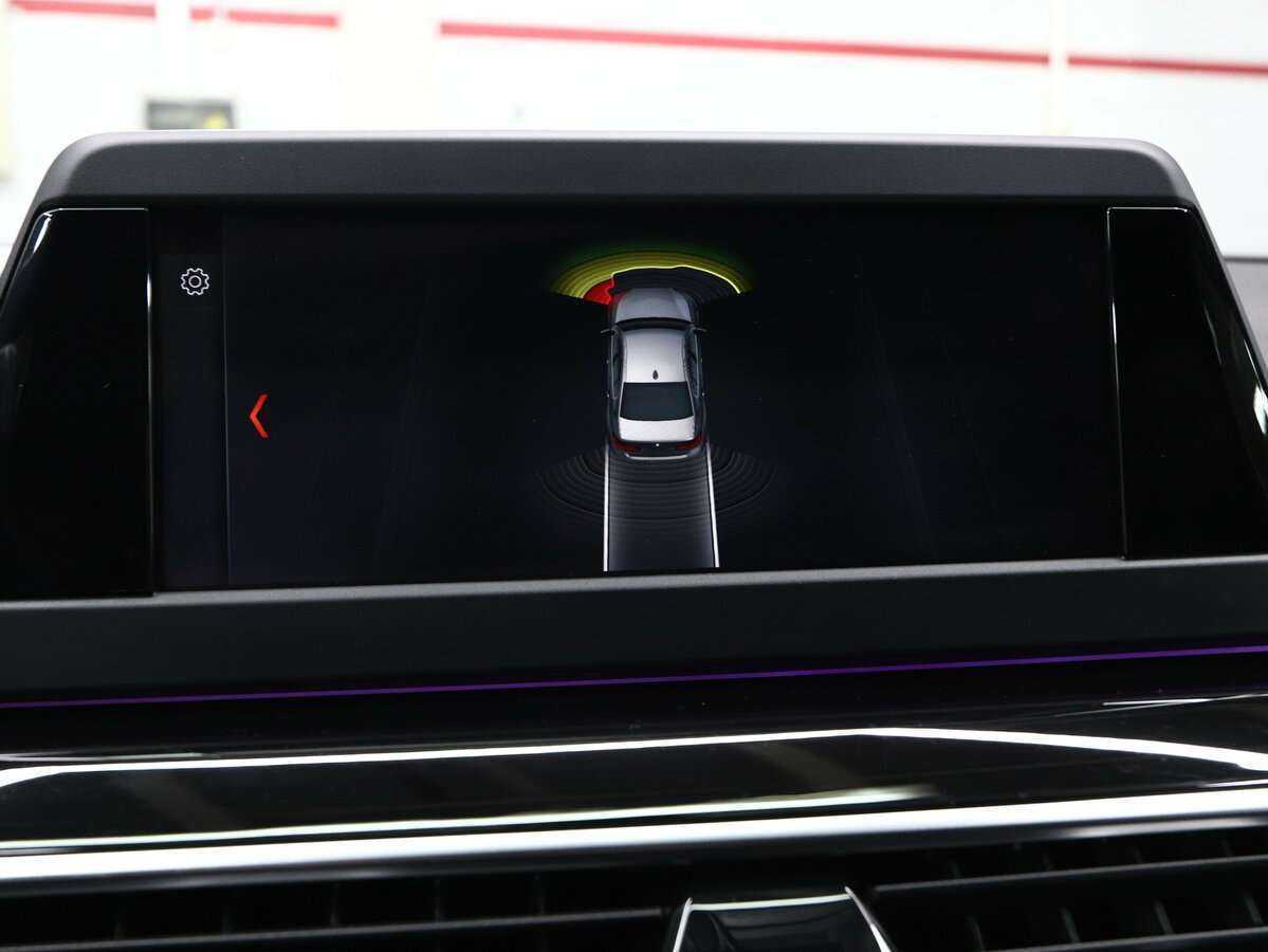 BMW 5 серии с пробегом — 2017 год. Фото: #17