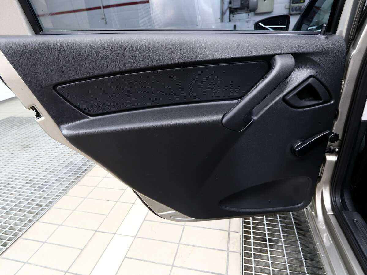 Lada (ВАЗ) Granta с пробегом — 2021 год. Фото: #13