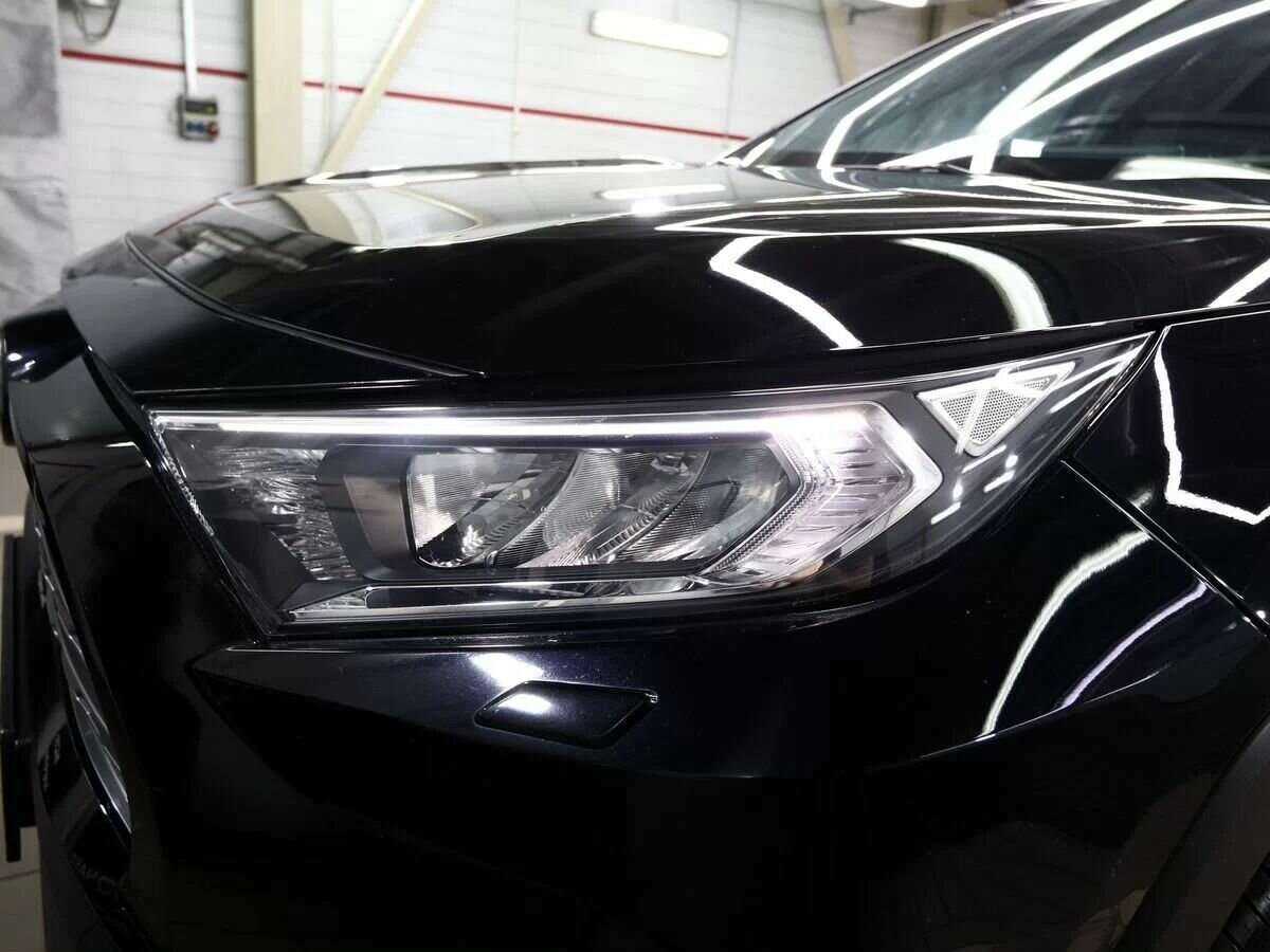 Toyota RAV4 с пробегом — 2019 год. Фото: #14