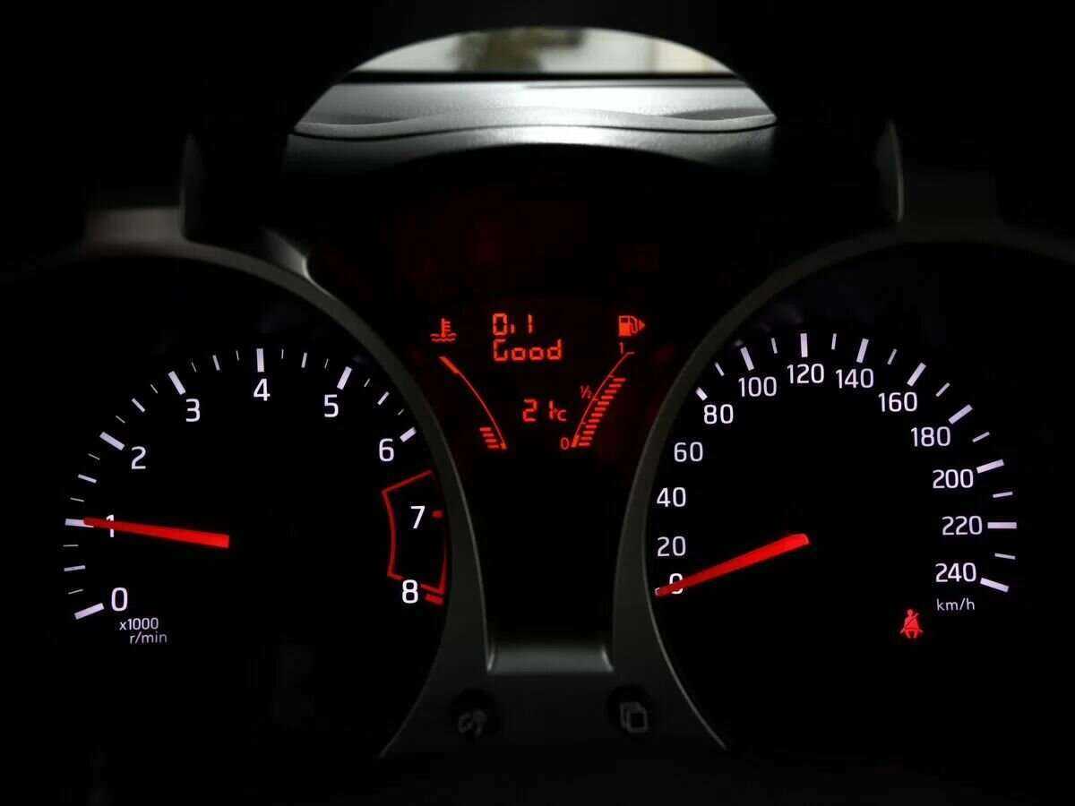 Nissan Juke с пробегом — 2011 год. Фото: #11