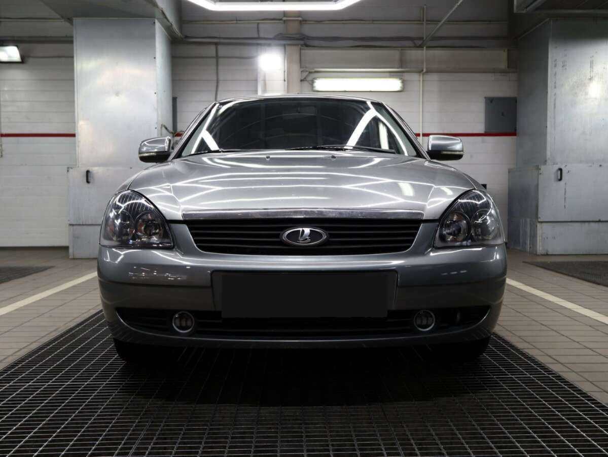 Lada (ВАЗ) Priora с пробегом — 2011 год. Фото: #1