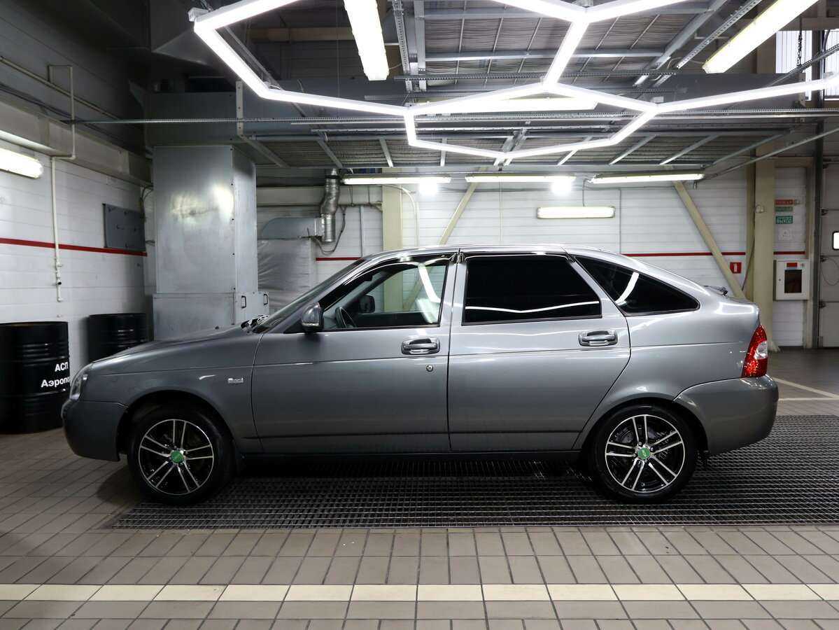 Lada (ВАЗ) Priora с пробегом — 2011 год. Фото: #5