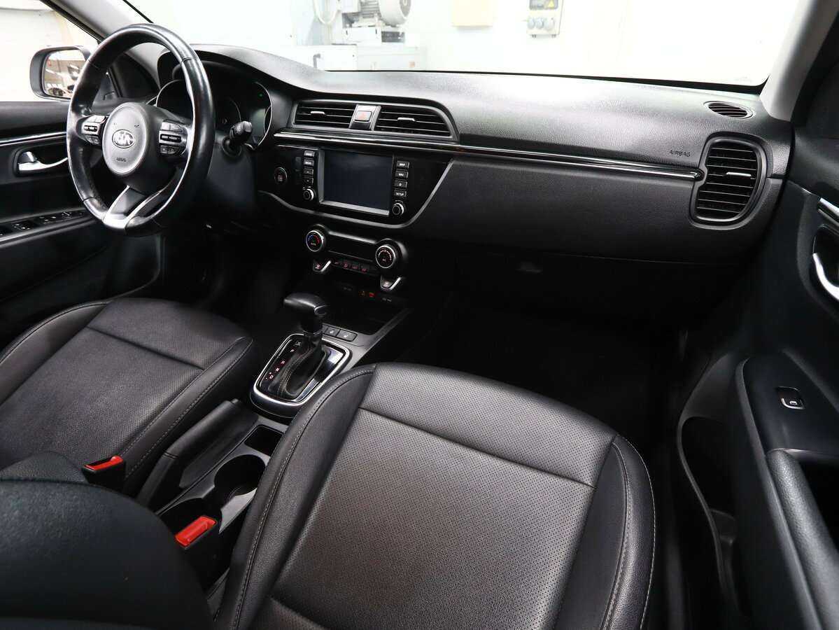 Kia Rio с пробегом — 2018 год. Фото: #11