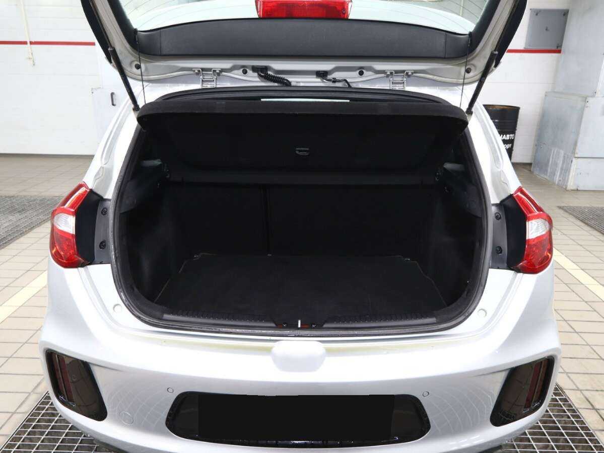 Kia Ceed GT с пробегом — 2017 год. Фото: #4