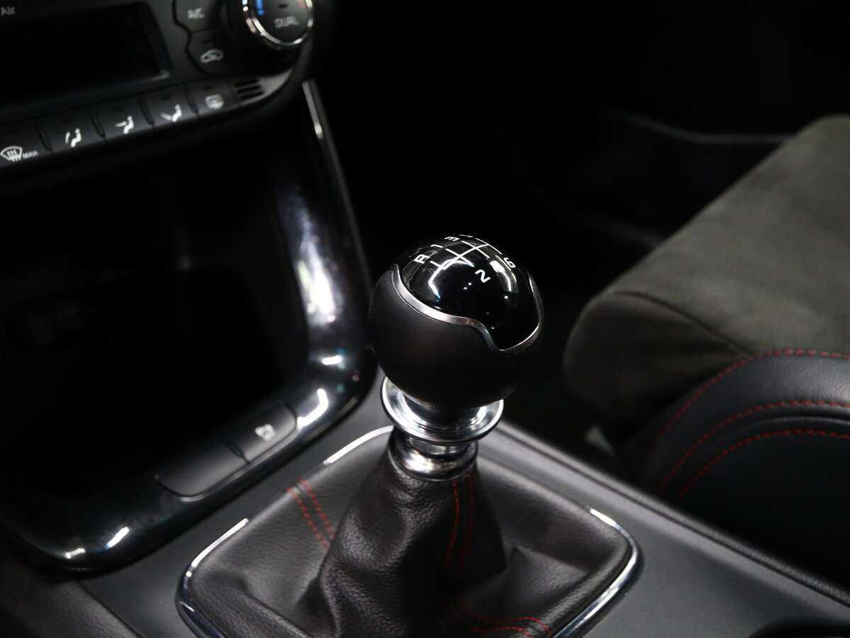 Kia Ceed GT с пробегом — 2017 год. Фото: #10