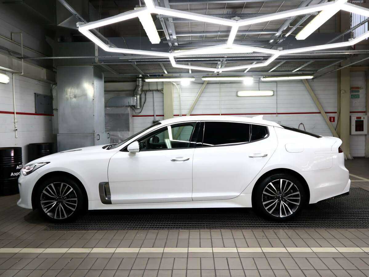 Kia Stinger с пробегом — 2018 год. Фото: #4