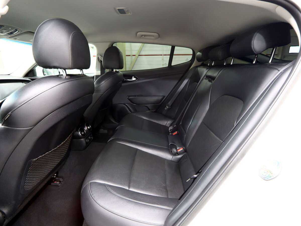 Kia Stinger с пробегом — 2018 год. Фото: #9