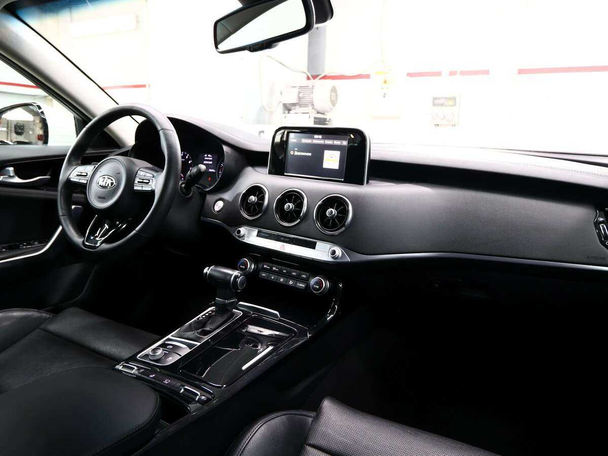 Kia Stinger с пробегом — 2018 год. Фото: #15