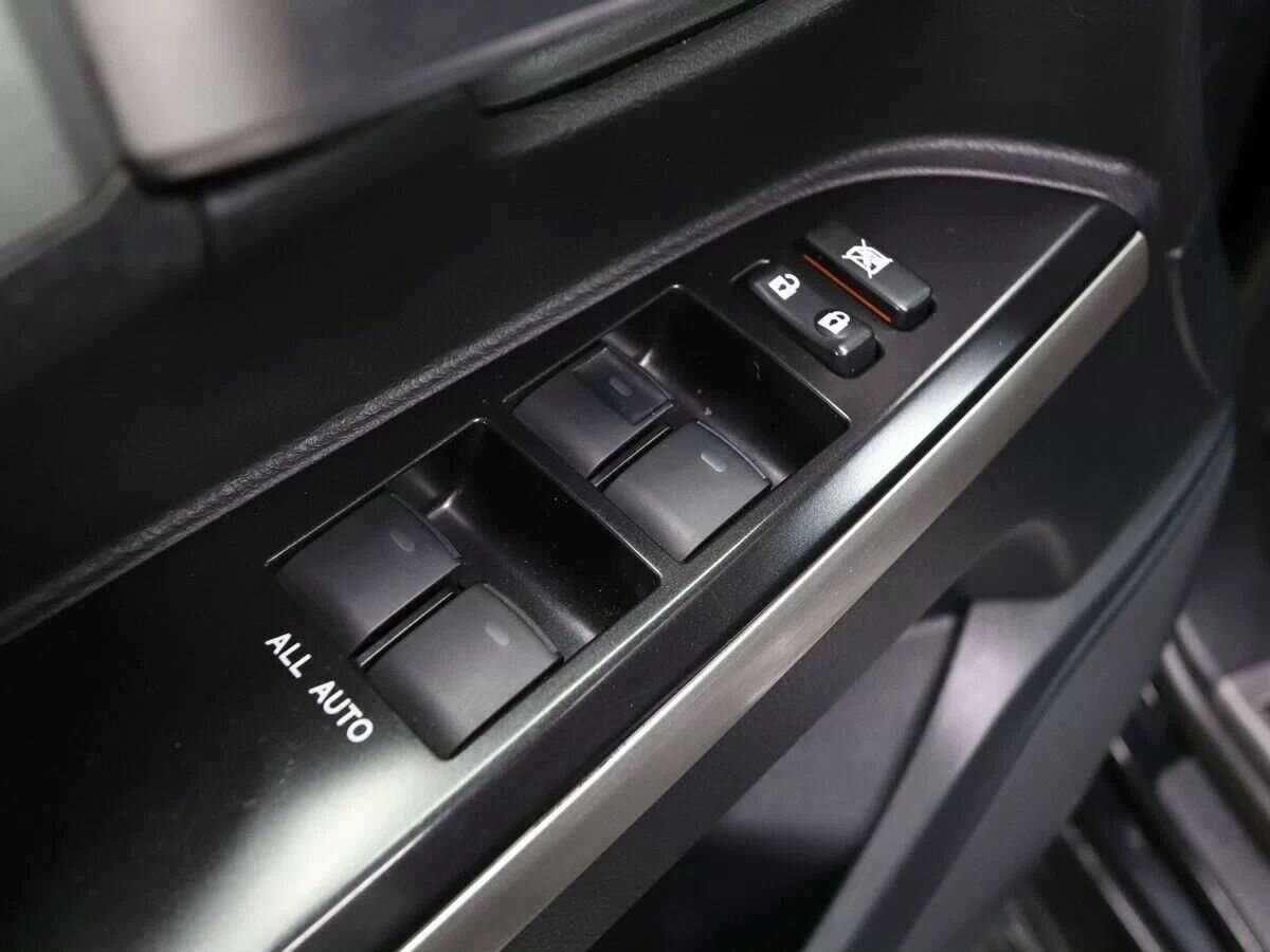 Toyota Land Cruiser с пробегом — 2019 год. Фото: #20