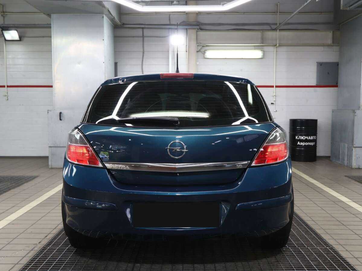 Opel Astra с пробегом — 2007 год. Фото: #3