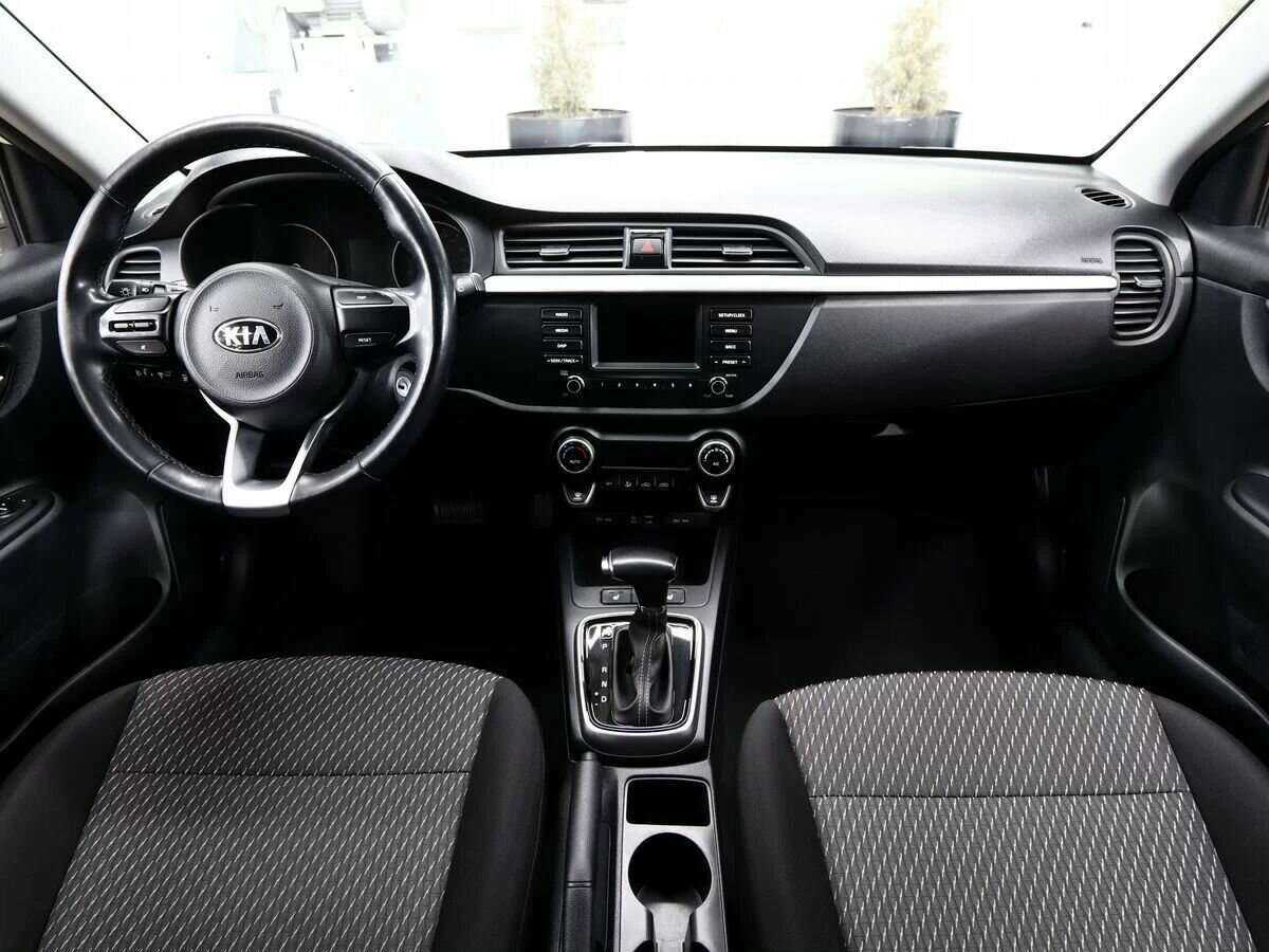 Kia Rio с пробегом — 2018 год. Фото: #10