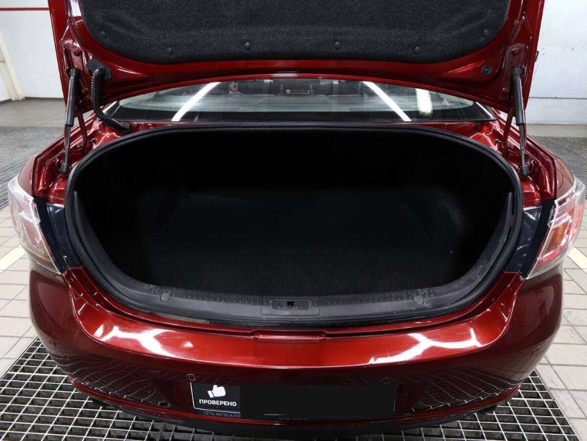 Mazda 6 с пробегом — 2007 год. Фото: #4