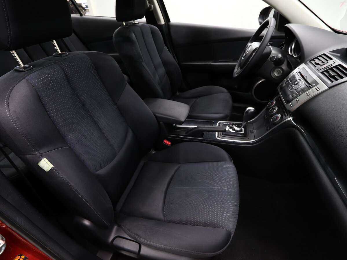 Mazda 6 с пробегом — 2007 год. Фото: #12