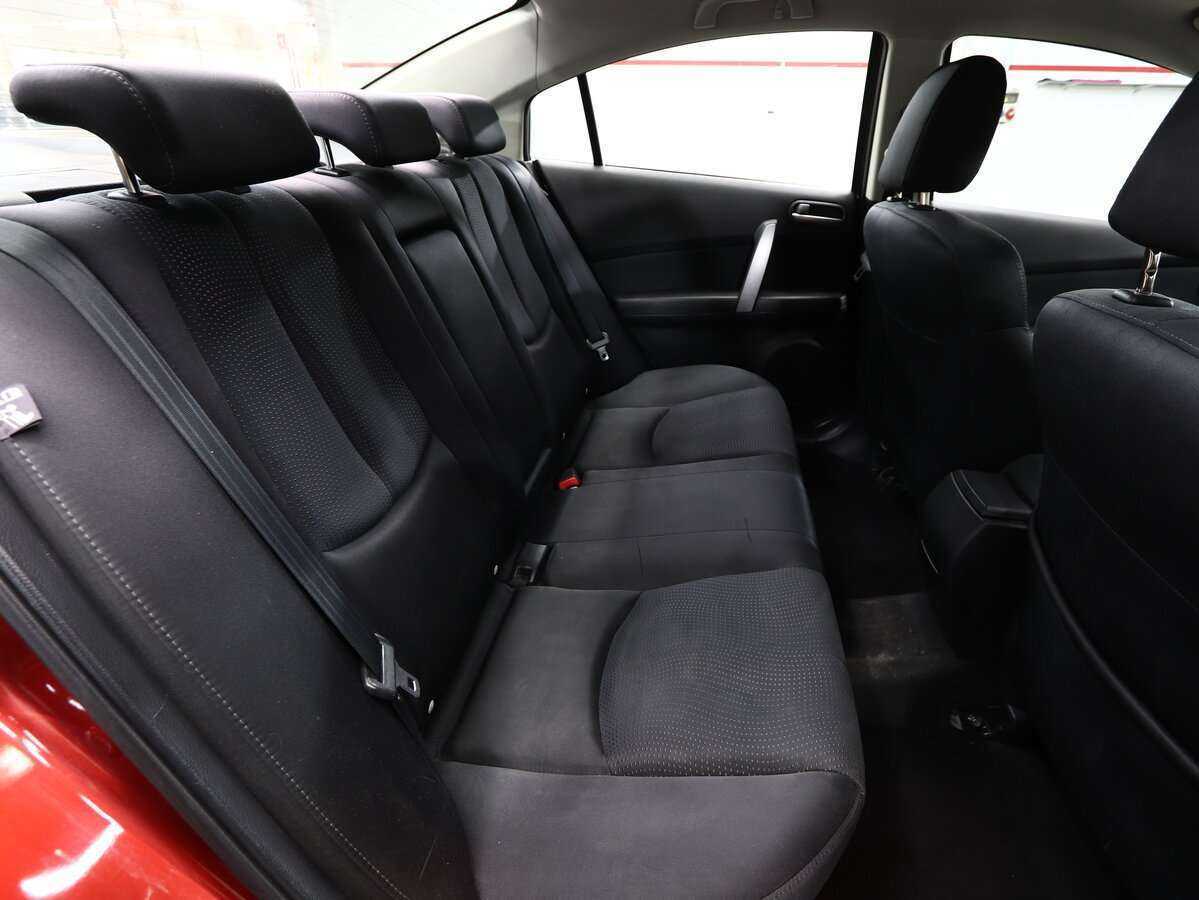 Mazda 6 с пробегом — 2007 год. Фото: #13