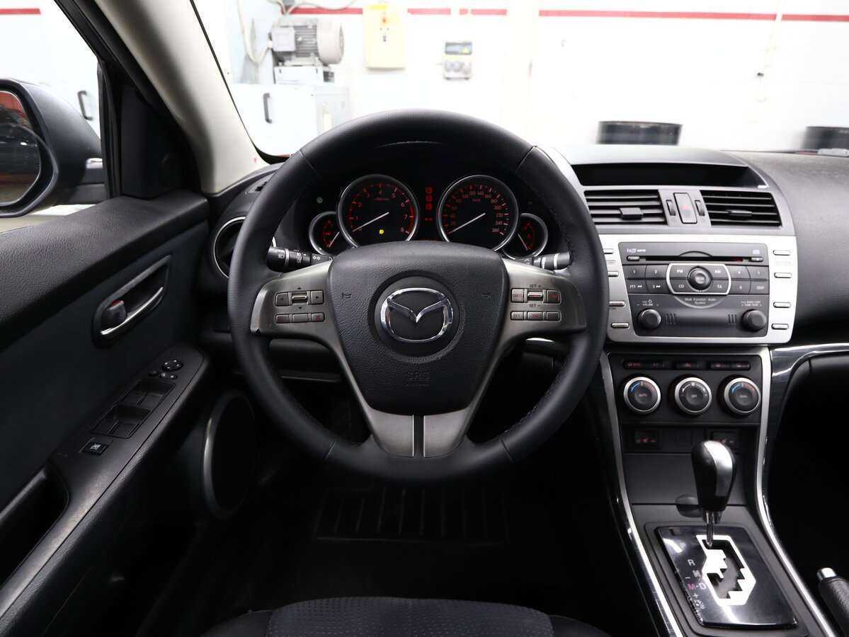 Mazda 6 с пробегом — 2007 год. Фото: #16
