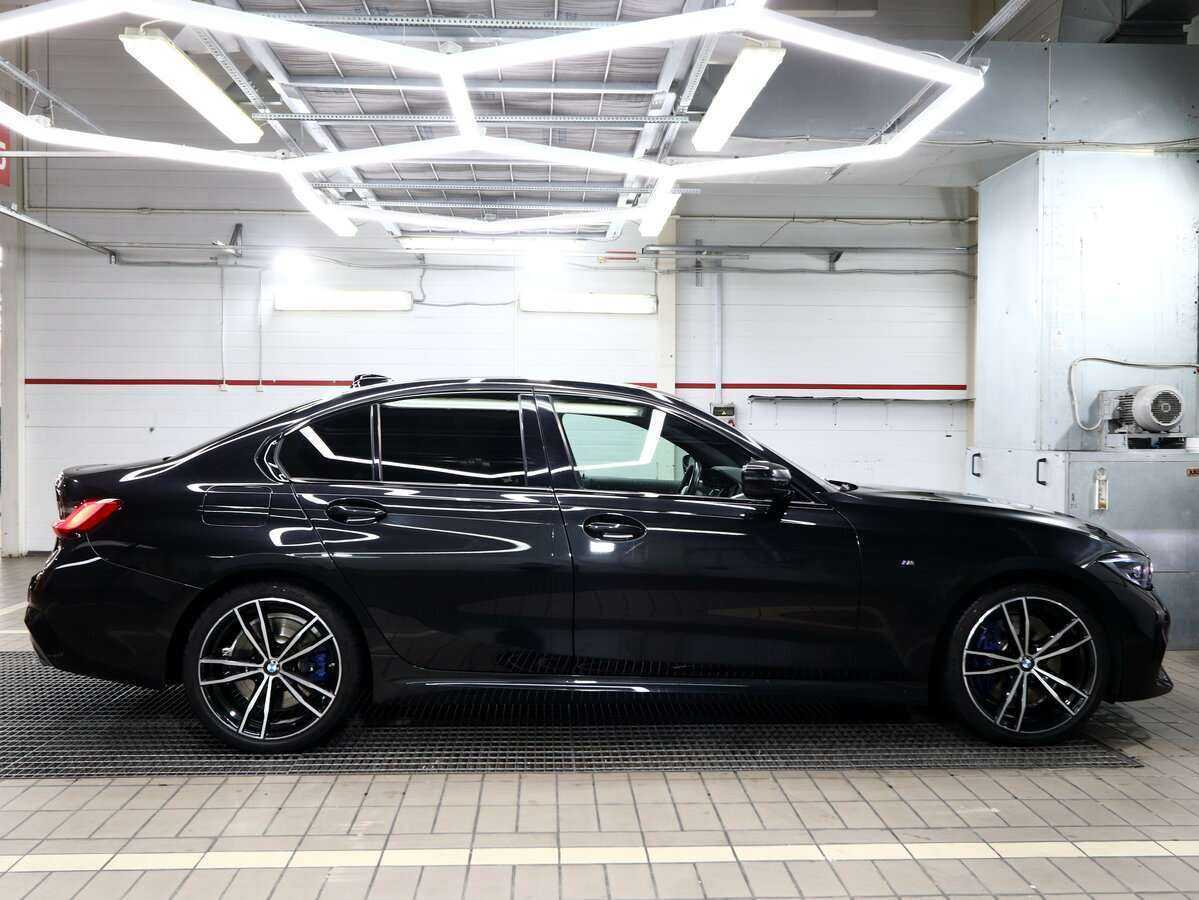 BMW 3 серии с пробегом — 2021 год. Фото: #11