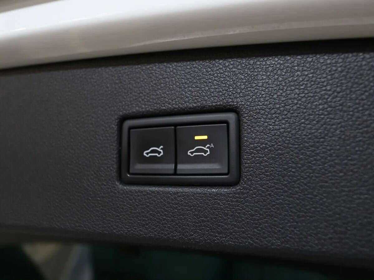 Volkswagen Tiguan с пробегом — 2021 год. Фото: #4