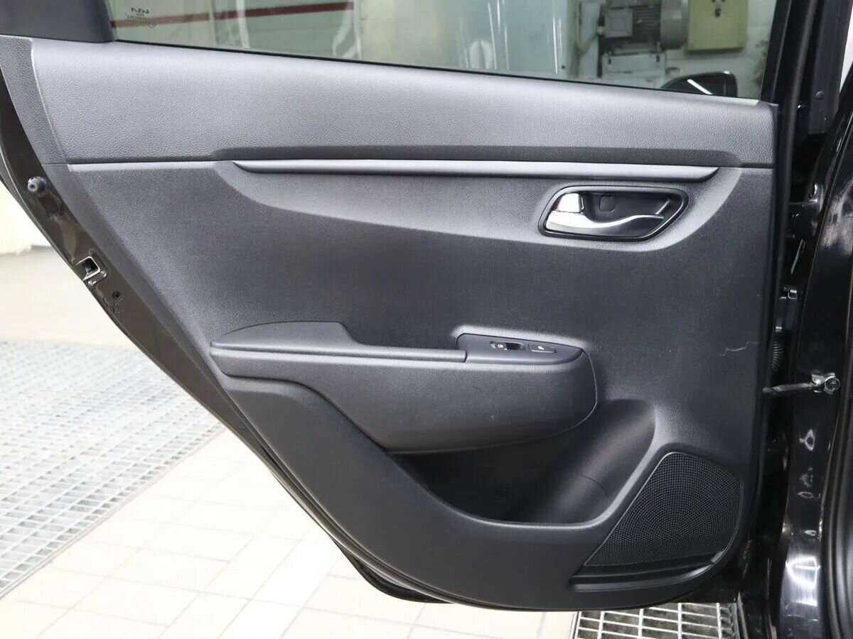 Kia Rio с пробегом — 2021 год. Фото: #9