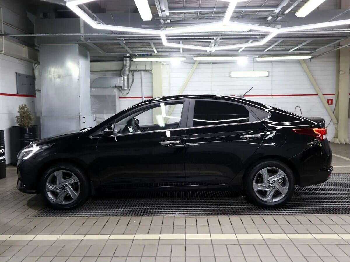 Hyundai Solaris с пробегом — 2021 год. Фото: #4