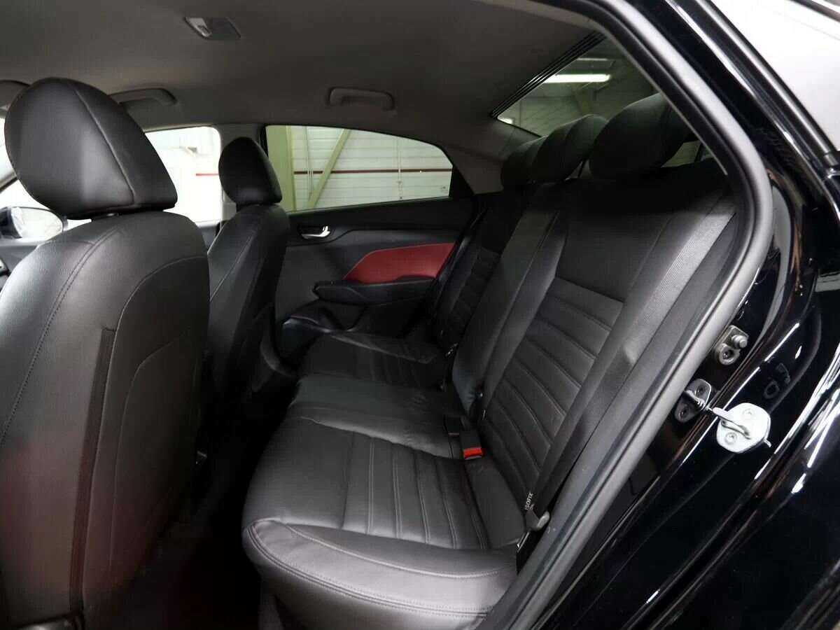 Hyundai Solaris с пробегом — 2021 год. Фото: #9