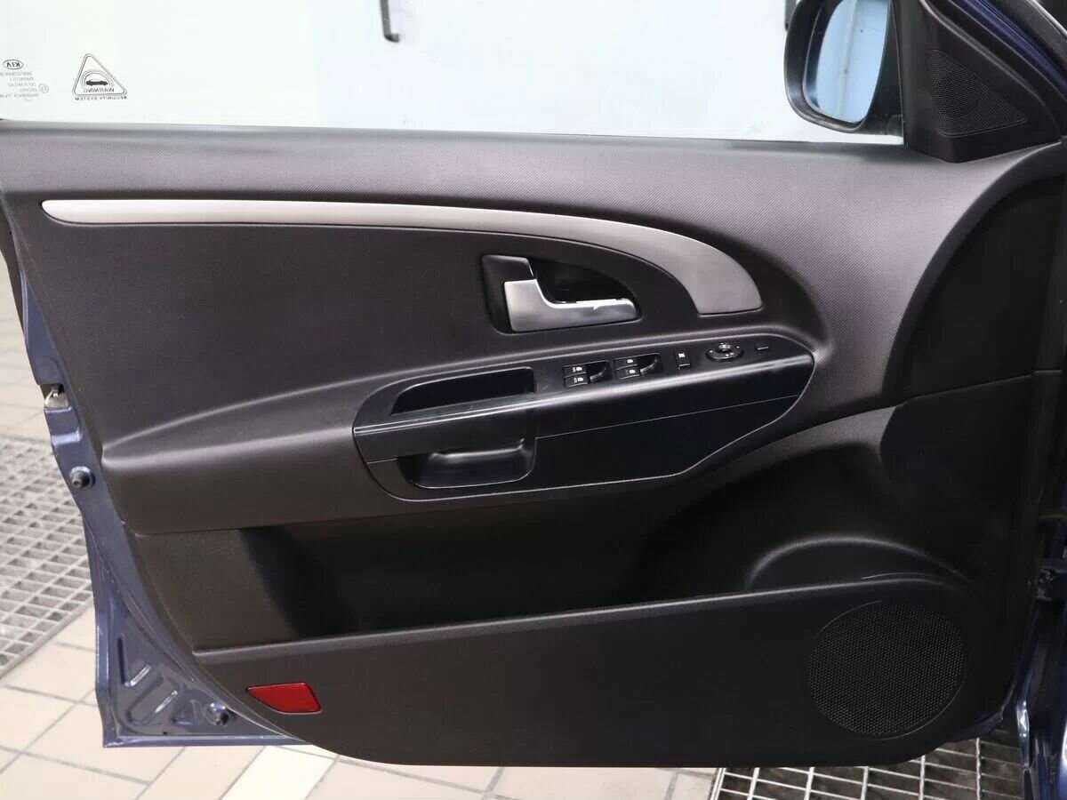 Kia Ceed с пробегом — 2010 год. Фото: #5