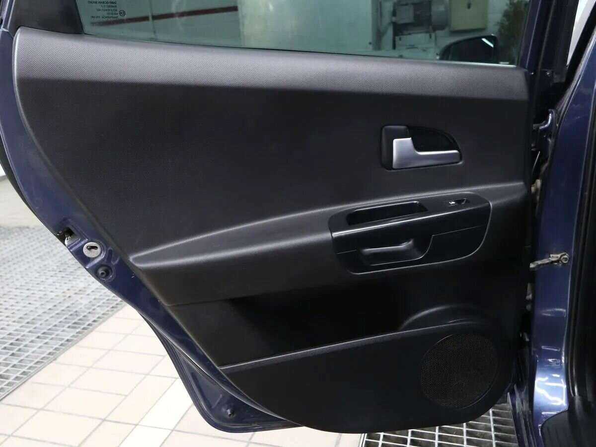 Kia Ceed с пробегом — 2010 год. Фото: #8