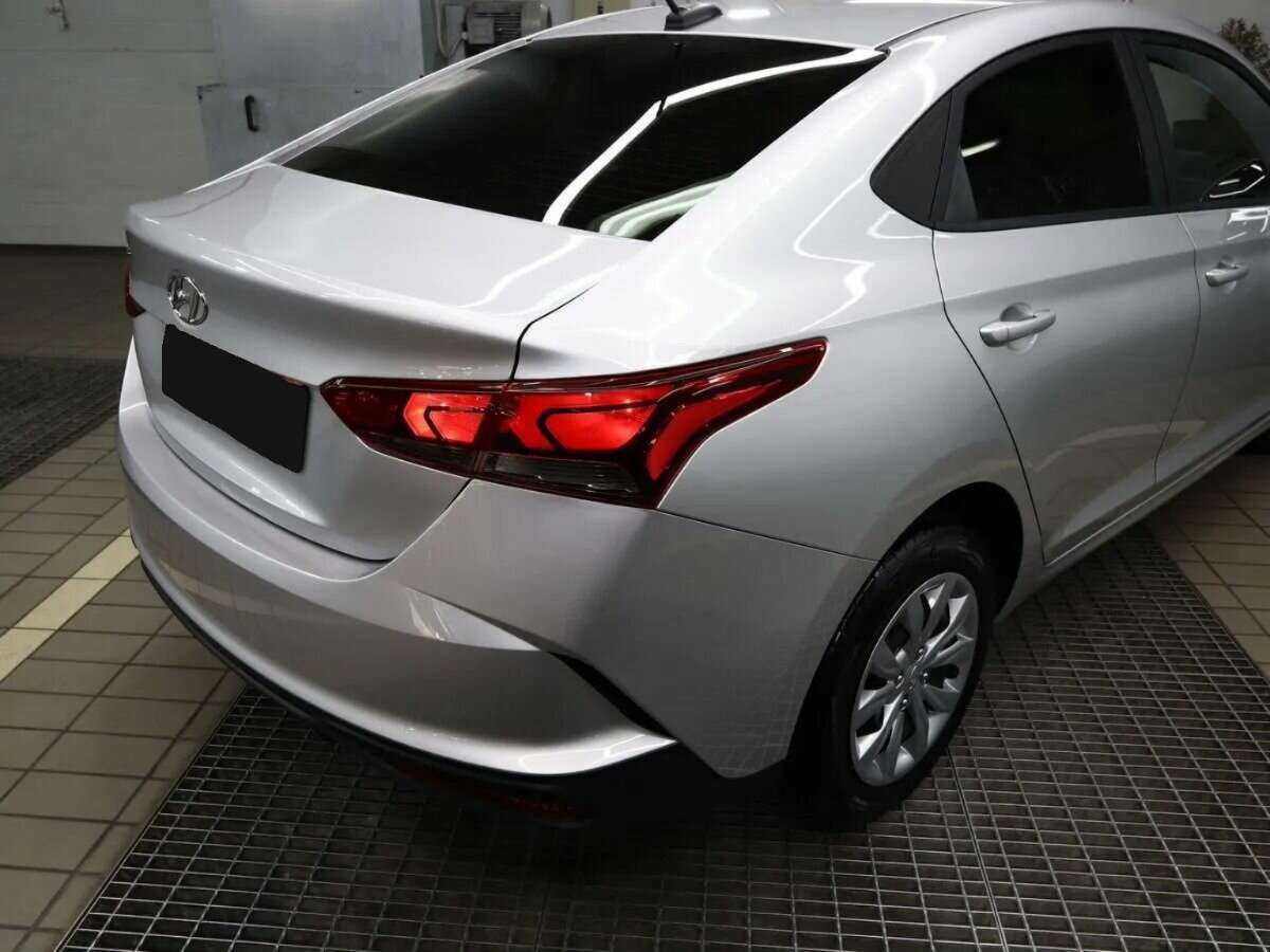 Hyundai Solaris с пробегом — 2021 год. Фото: #5