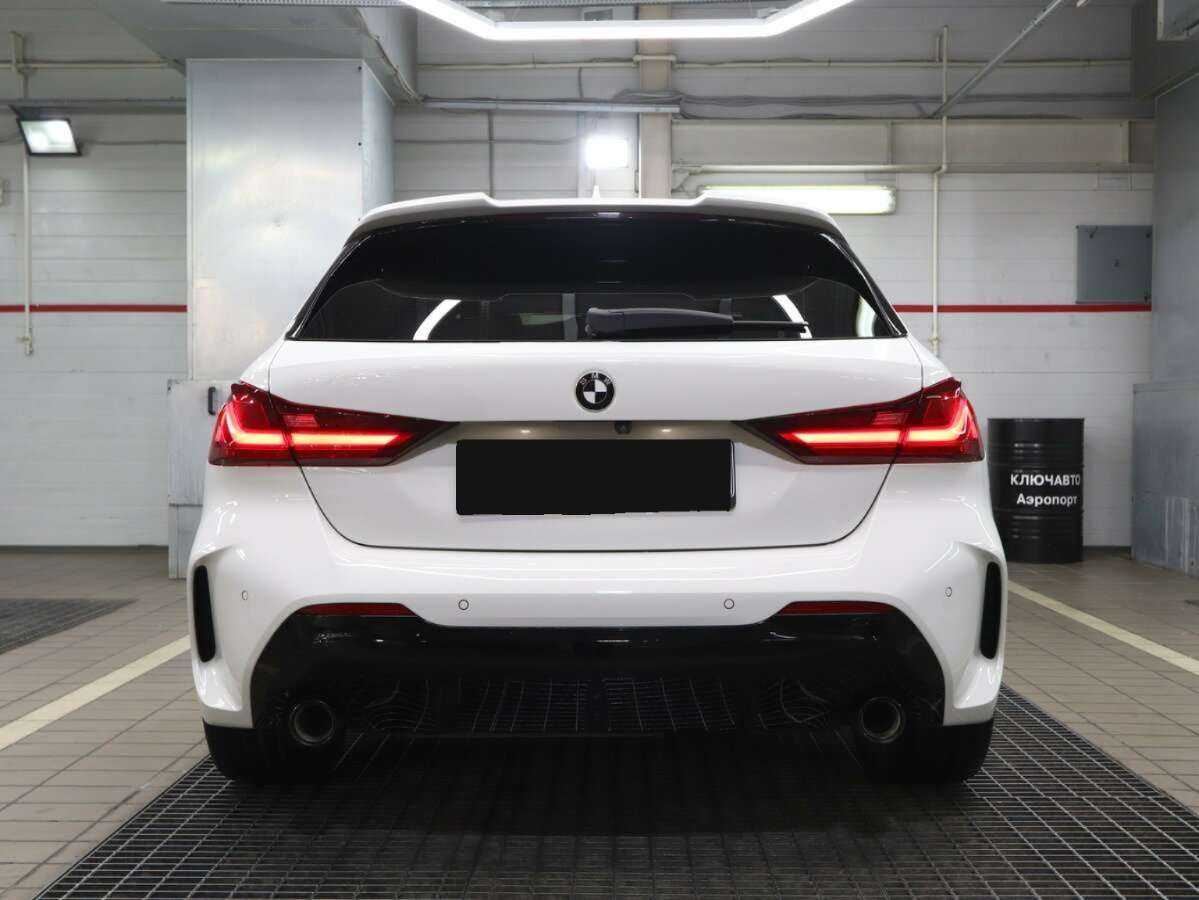BMW 1 серии с пробегом — 2019 год. Фото: #3
