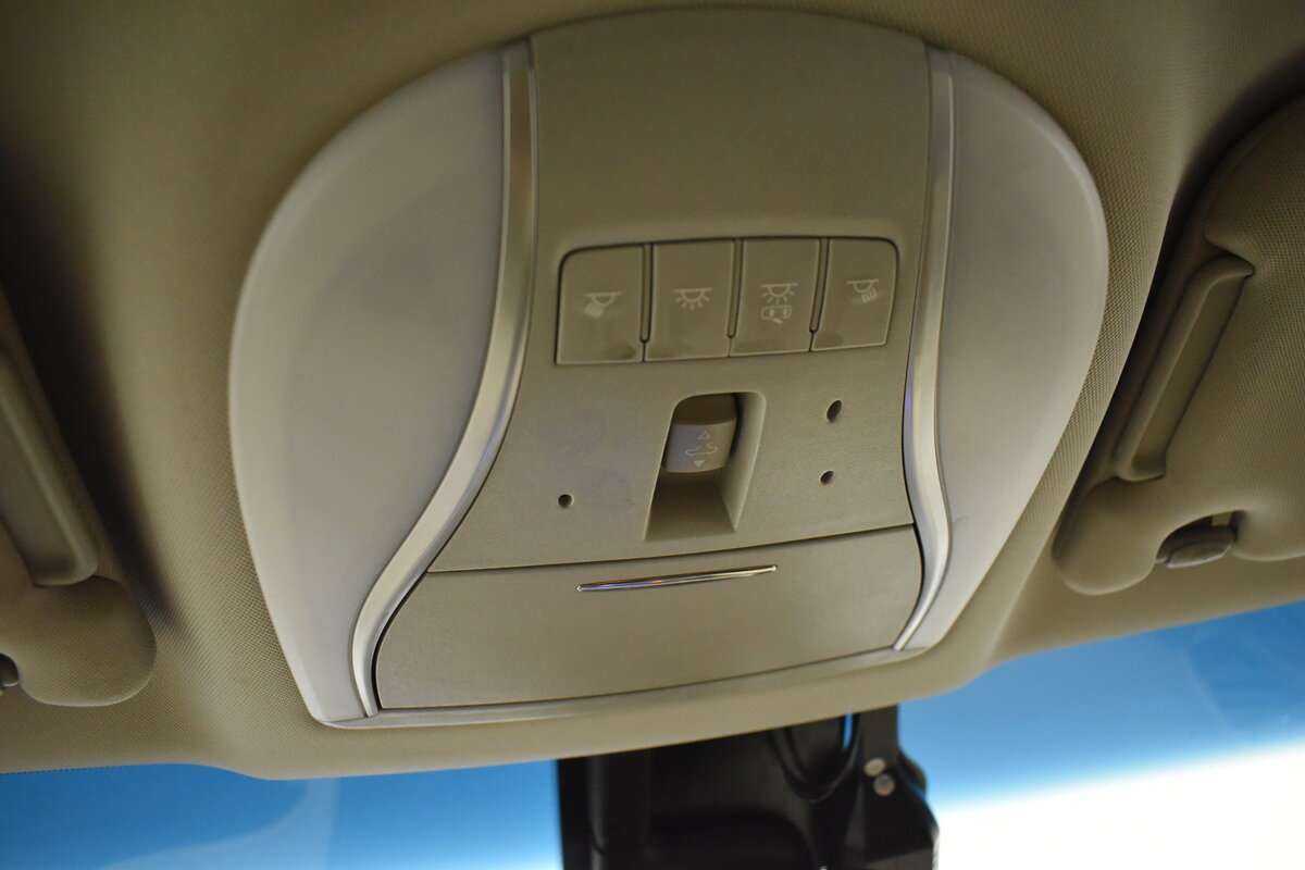 Infiniti QX60 с пробегом — 2014 год. Фото: #22