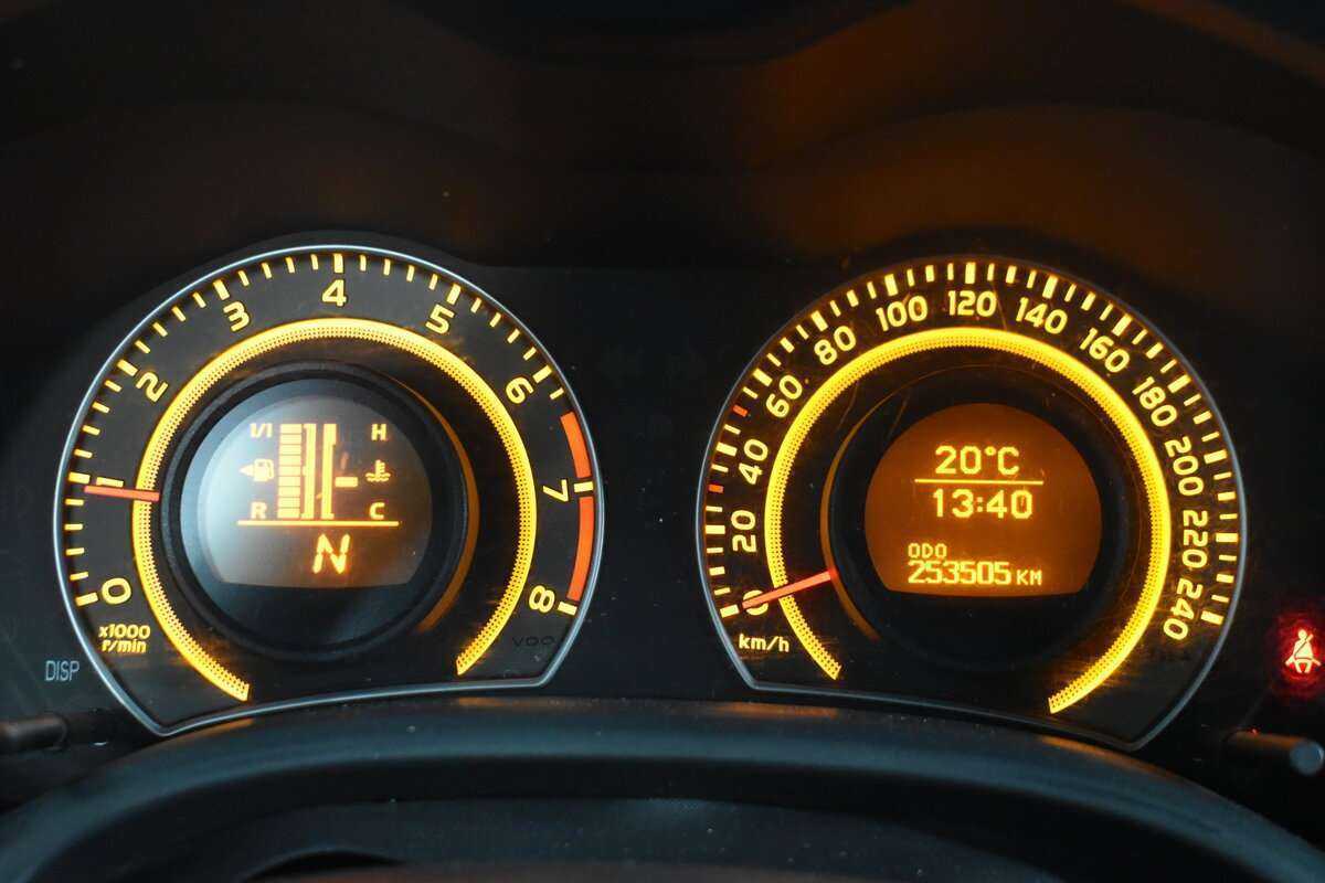 Toyota Corolla с пробегом — 2008 год. Фото: #11