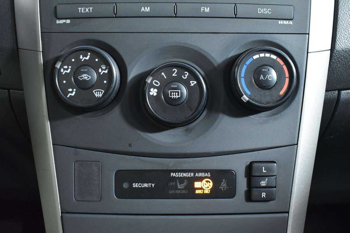 Toyota Corolla с пробегом — 2008 год. Фото: #12