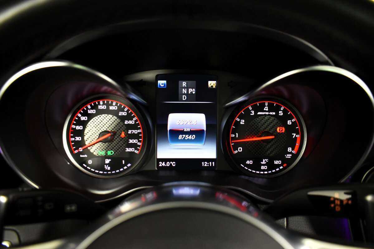 Mercedes-Benz GLC AMG с пробегом — 2018 год. Фото: #7