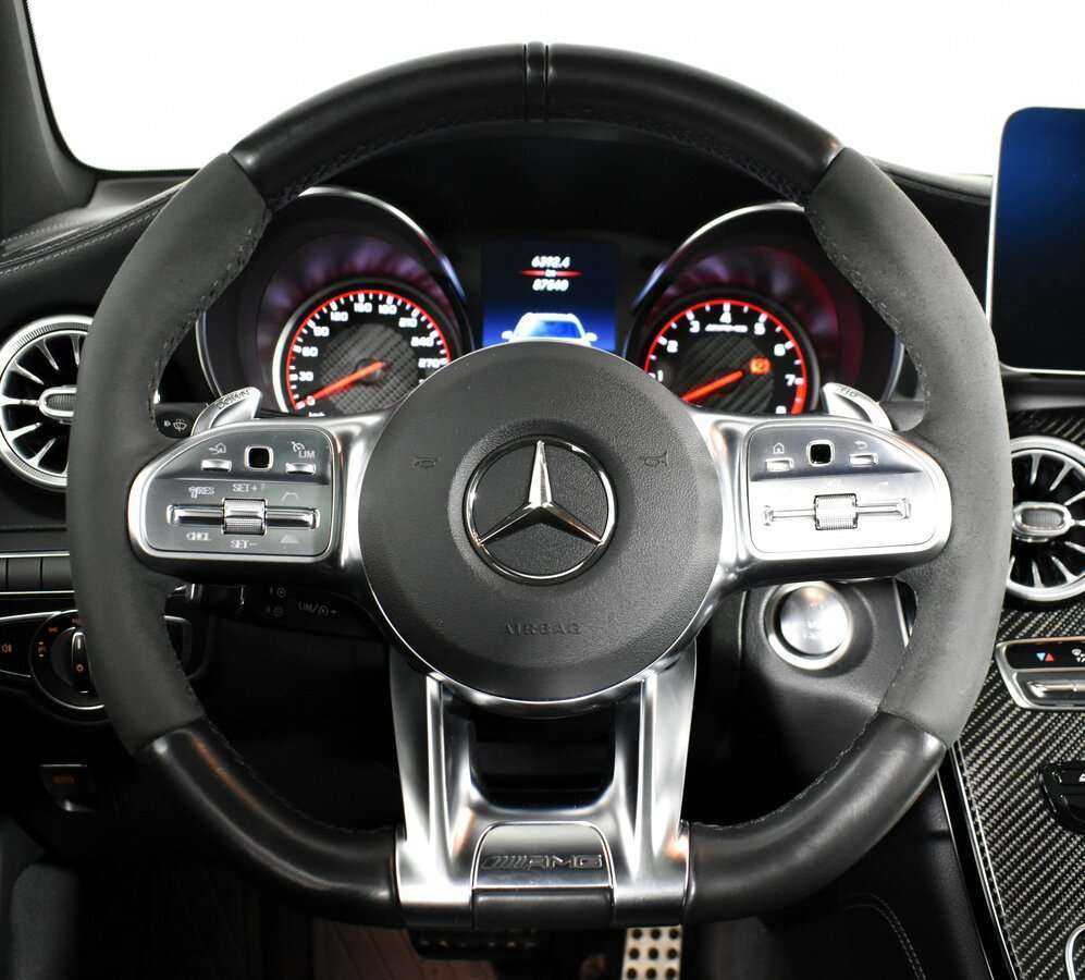 Mercedes-Benz GLC AMG с пробегом — 2018 год. Фото: #8