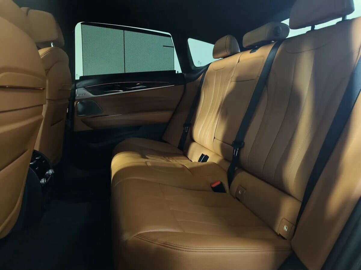 BMW 6 серии с пробегом — 2018 год. Фото: #8